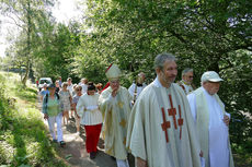 Festgottesdienst zum 1.000 Todestag des Heiligen Heimerads auf dem Hasunger Berg (Foto: Karl-Franz Thiede)